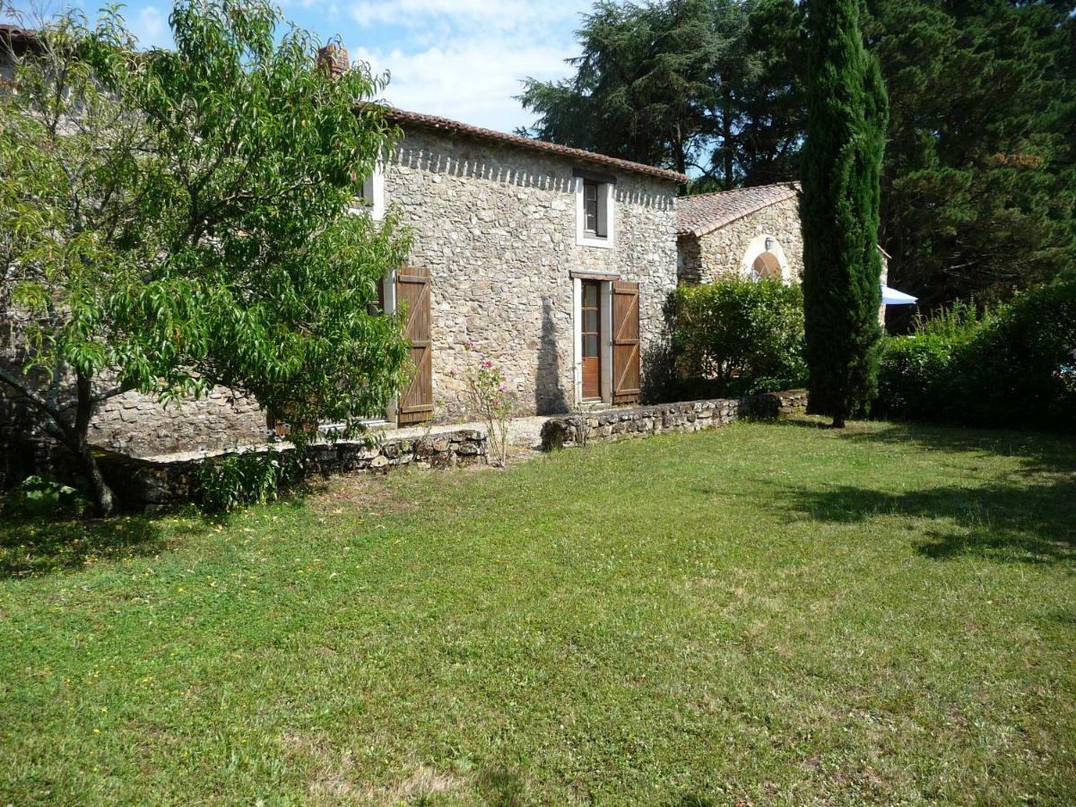 Longere Vila La Chapelle-Heulin Exterior foto